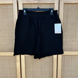Calligraphie Linen Shorts - Black